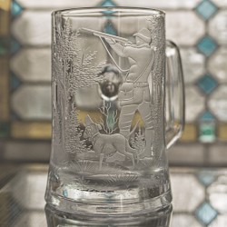 Geschenkidee-Bierkrug mit 3D Handgravur-Jäger- mit Projektil