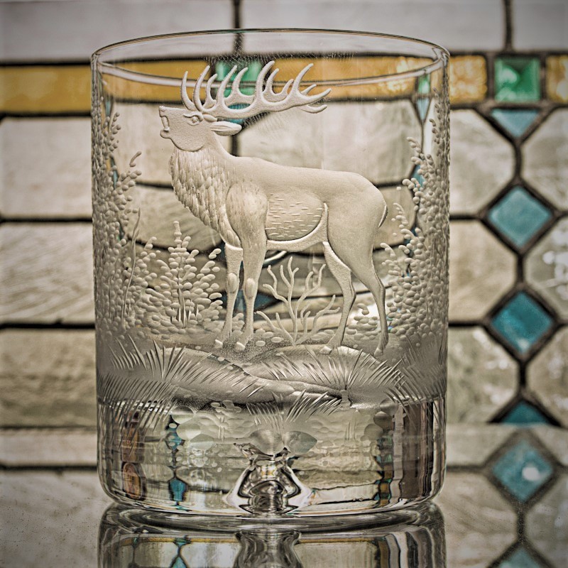 JägerGlas mit 3 D Hand Gravur- Motiv Hirsch
