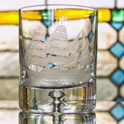 Sailor gift Whiskey glass with 3 D hand engraving - Sailing Boat