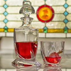KolbergGlas WhiskyKaraffe aus Kristall mit Projektil